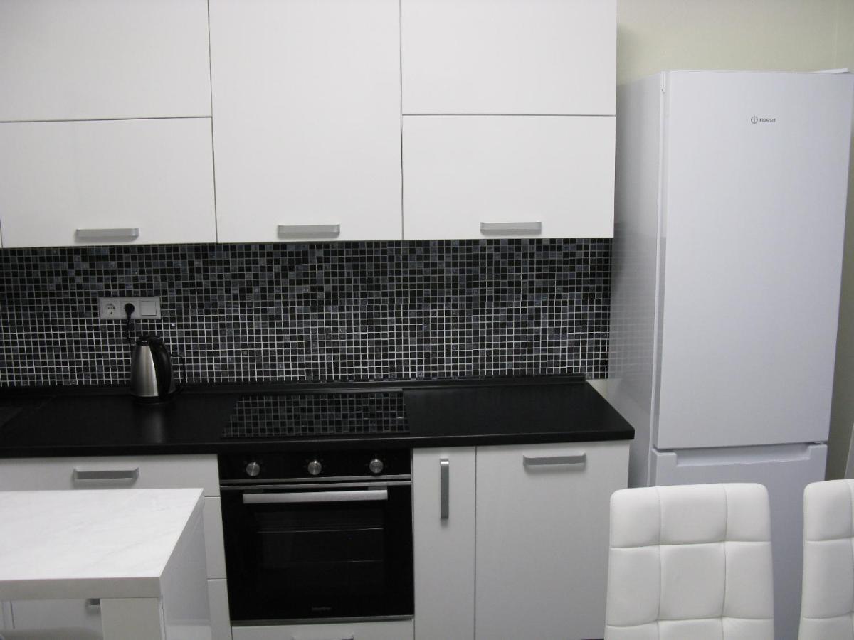 Apartamento Жк Светлопарк Kiev Exterior foto